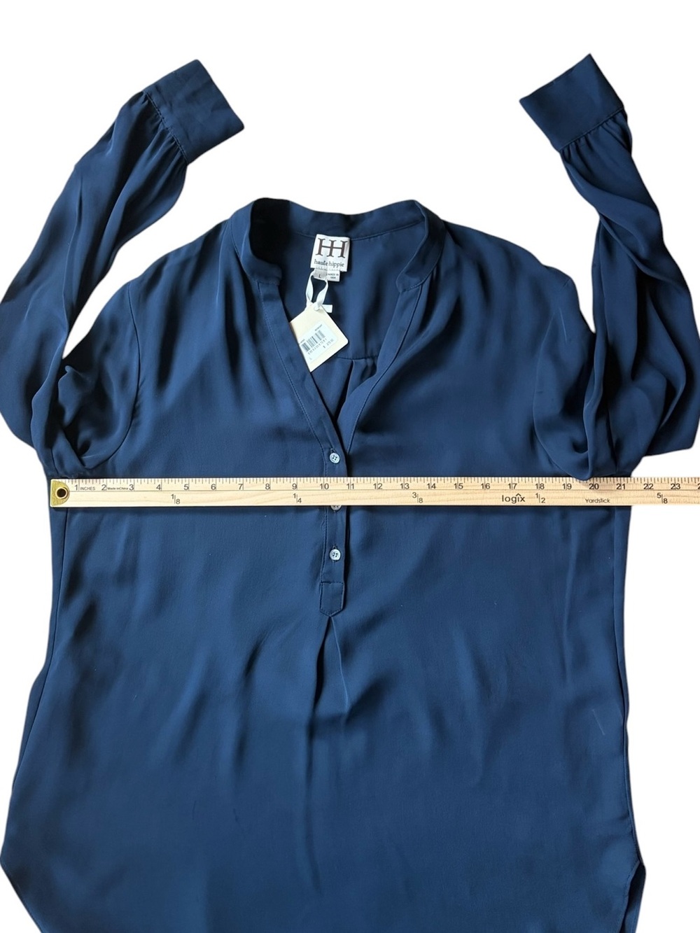 Haute Hippie 100% Silk Henley Mandarin Collar Blouse Navy L NWT - Picture 7 of 7